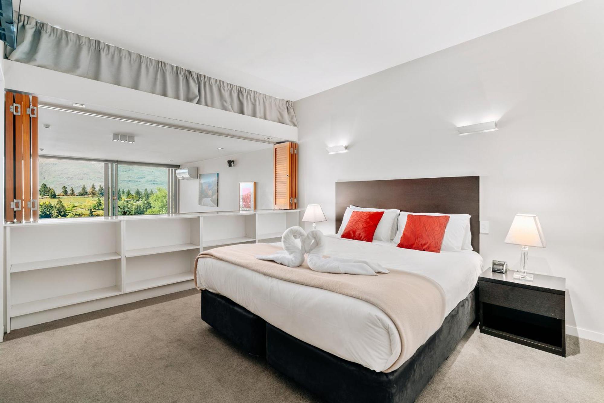 Modern Executive Living In Pounamu Κουίνσταουν Εξωτερικό φωτογραφία