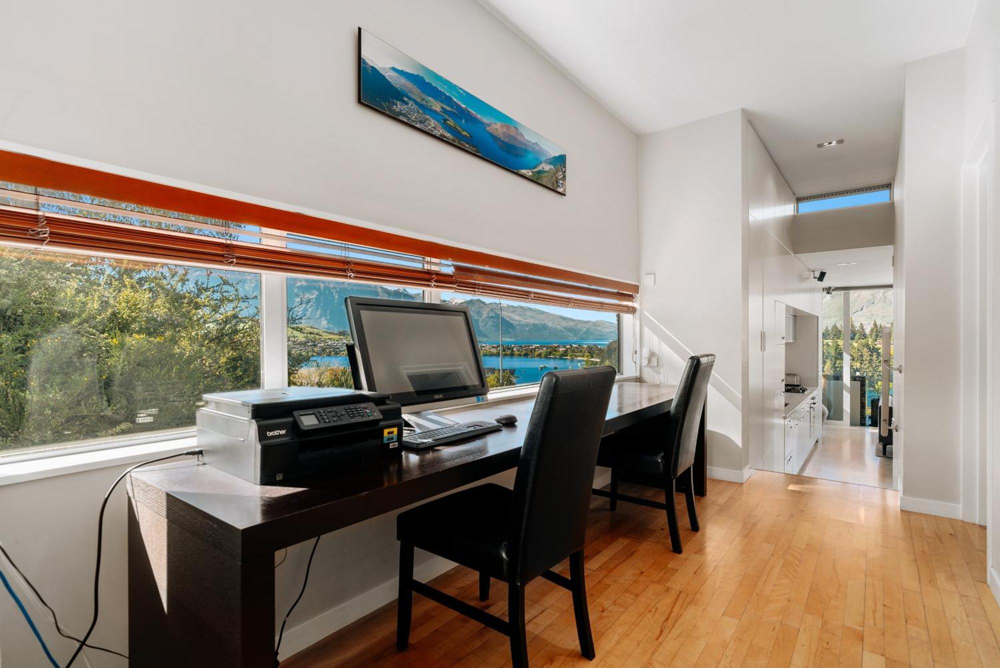 Modern Executive Living In Pounamu Κουίνσταουν Εξωτερικό φωτογραφία