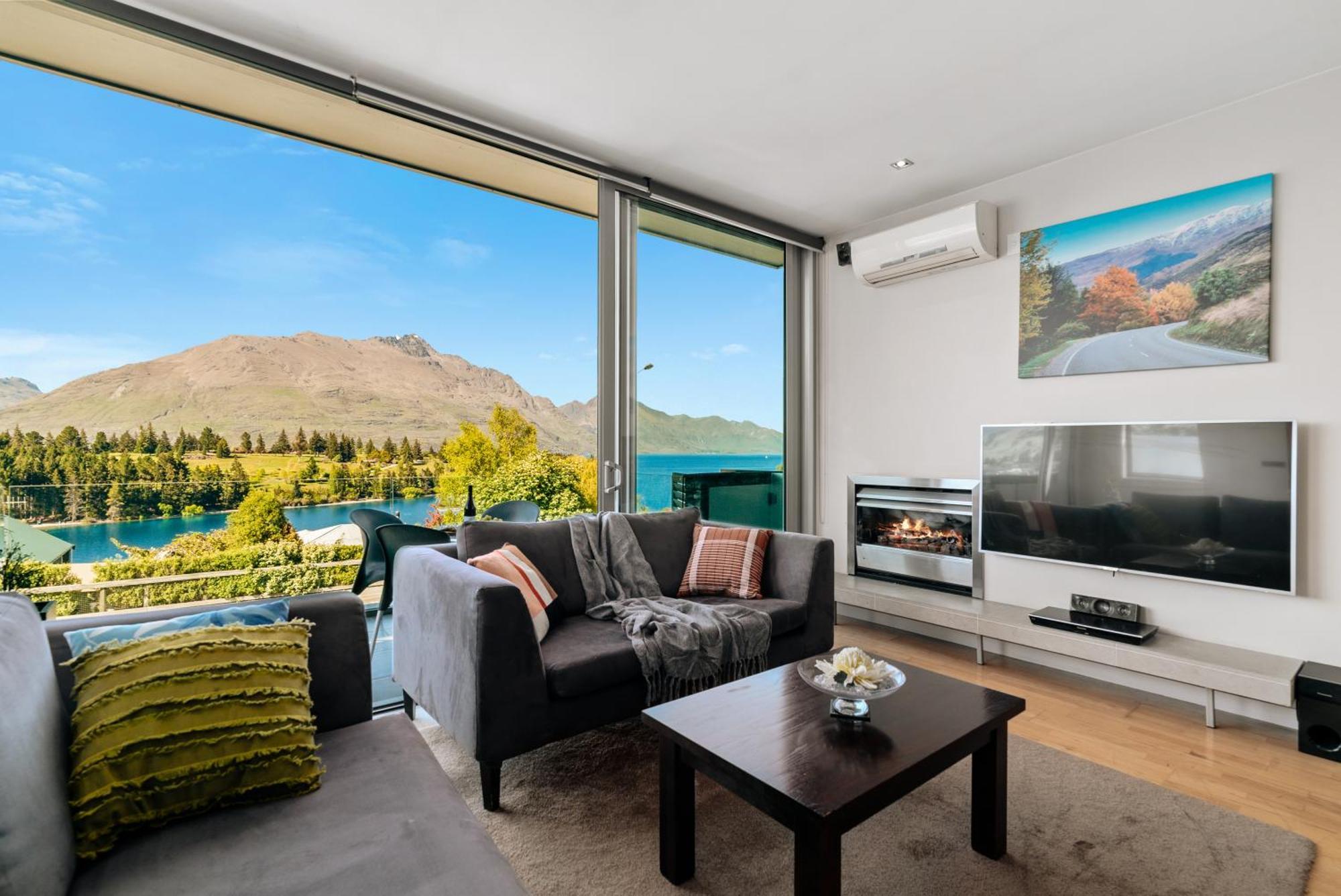 Modern Executive Living In Pounamu Κουίνσταουν Εξωτερικό φωτογραφία